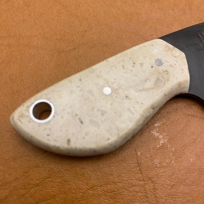 Faca -Artesanal EDC Corian Fosfatizada